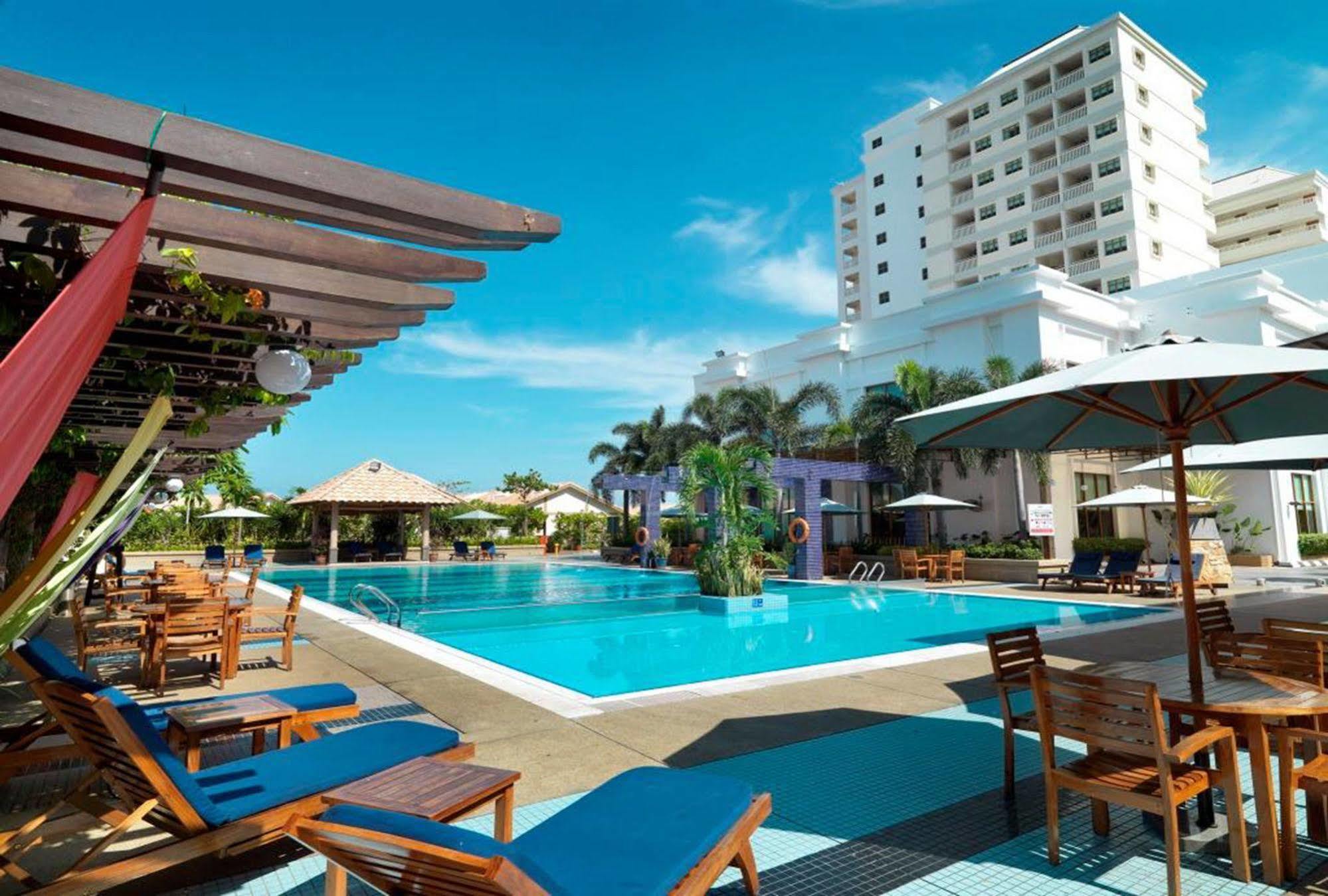 Lexis Port Dickson Hotel Eksteriør billede